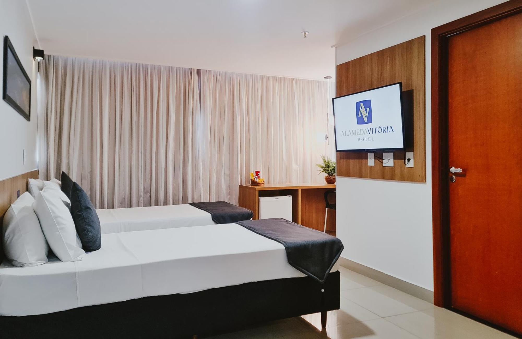 Alameda Vitoria Hotel Eksteriør bilde